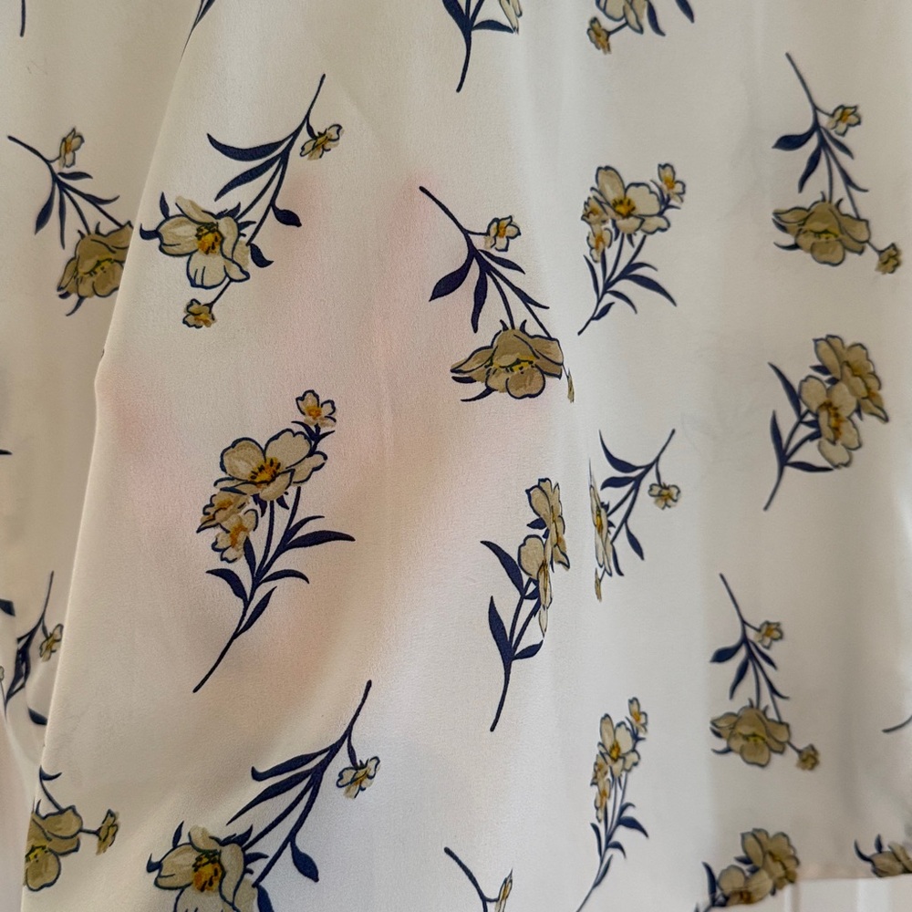 Papermoon Floral Top - Picture 4 of 4